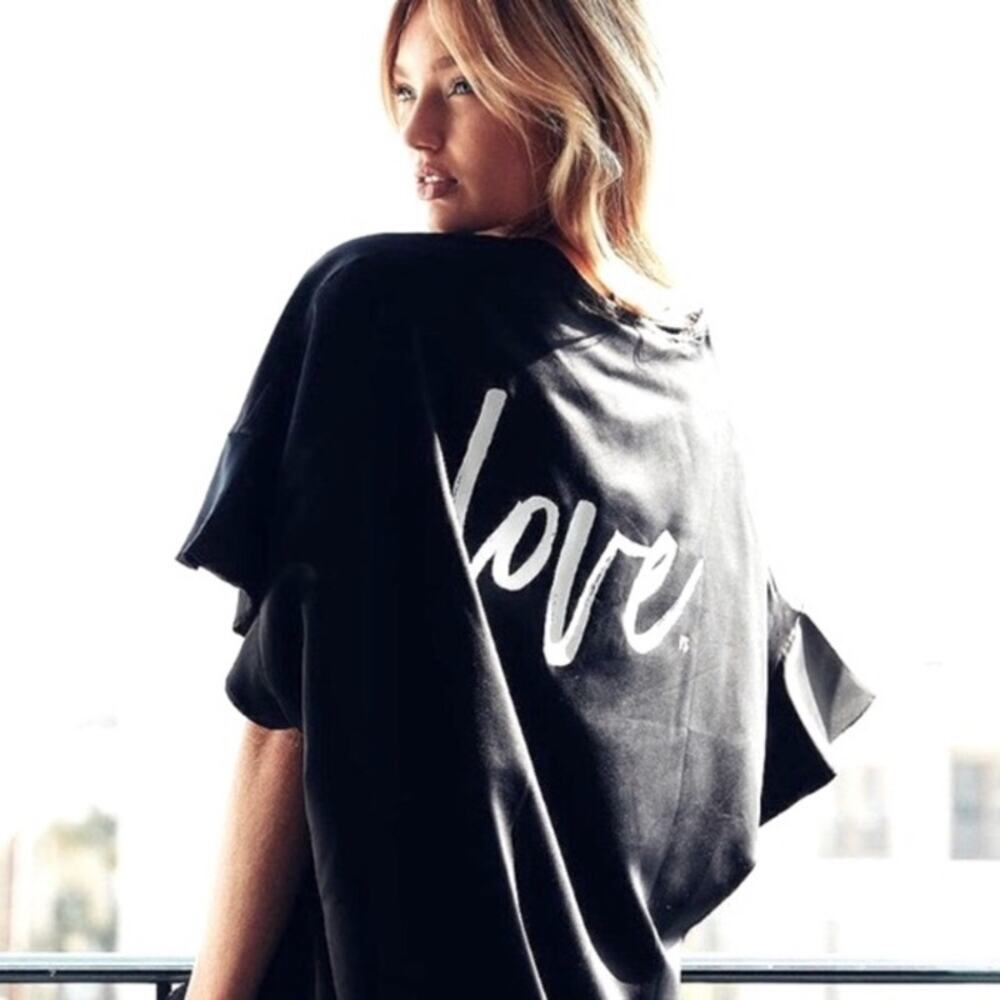 Victoria’s Secret Love Kimono One Size Ruffle Front Dolman Sleeve Tie Front Robe